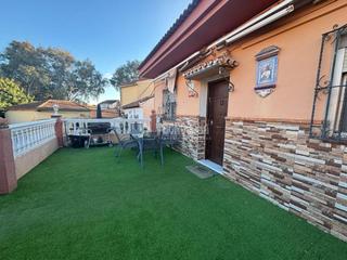 Casa  Calle granate. Casa en venta en málaga