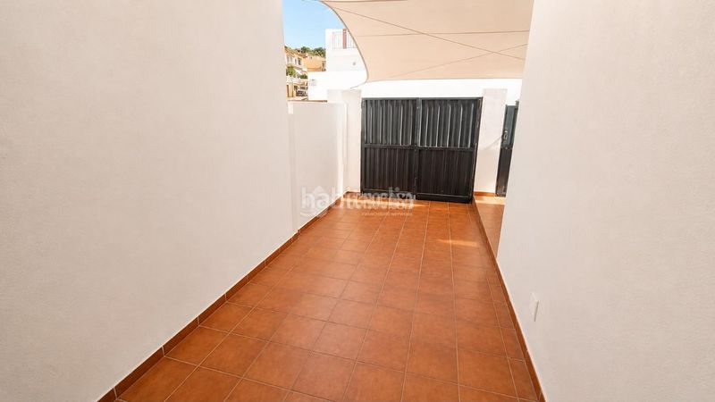 Foto 72d0564e-d68a-4261-a080-32a1ac08a78e. Casa aparellada a Almogía