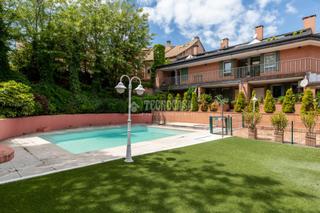 Pis a Casco Antiguo. Piso en venta en torrelodones