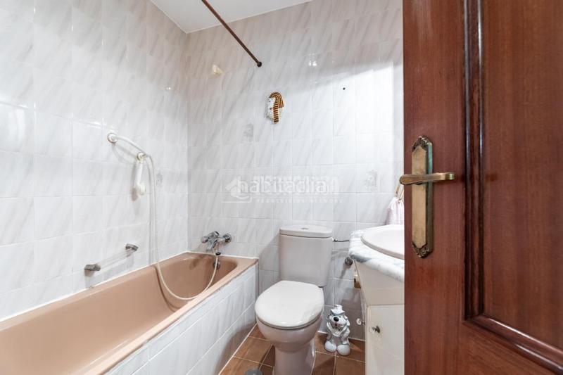 Foto f4c9de2e-3335-4a5c-b298-e2b107b714a7. Casa pareada casa en venta en Colonia Torrelodones