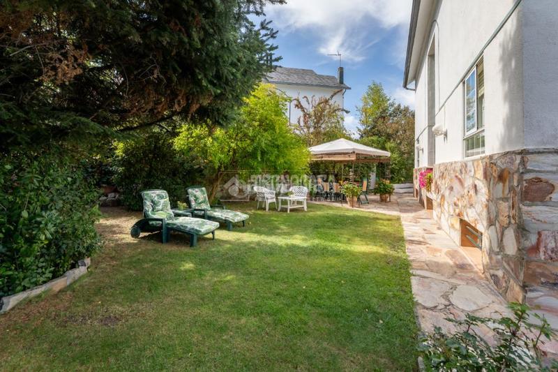 Foto 42b566ed-8123-4cdf-b0b6-27714d995207. Casa pareada casa en venta en Casco Antiguo Torrelodones