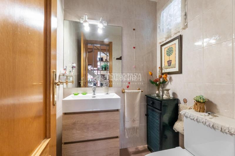 Foto 9dbd8983-2129-45b5-86d0-735864e2eacd. Casa pareada casa en venta en Casco Antiguo Torrelodones