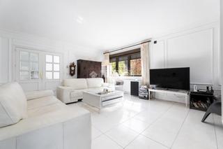 Maison jumelée à El Monte. Casa en venta en torrelodones