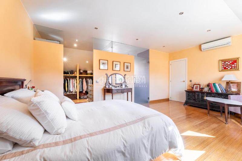 Foto 541598fd-c699-4fd4-ac28-2ccd106cb31c. Casa pareada casa en venta en Casco Antiguo Torrelodones