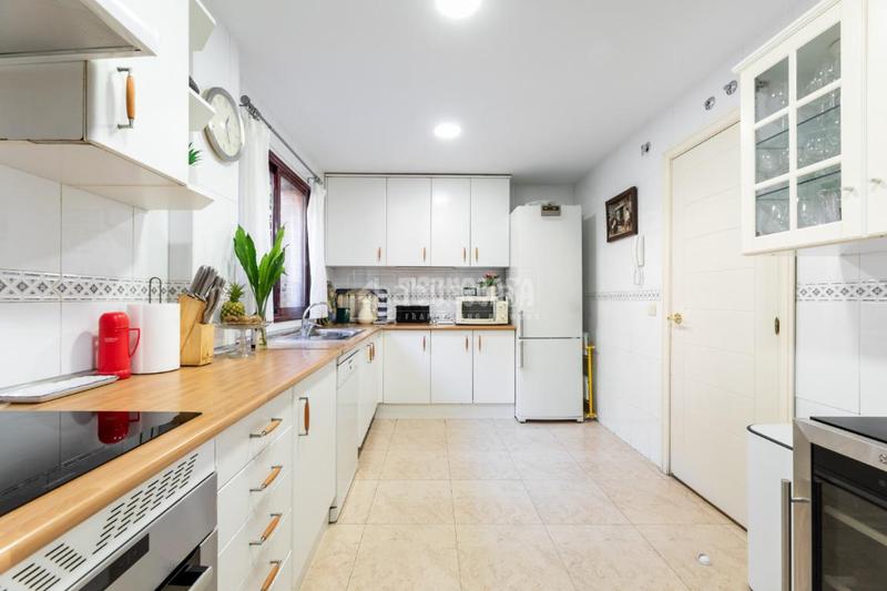 Foto 5bb5b03c-98d3-4310-a337-126298994854. Casa pareada casa en venta en Casco Antiguo Torrelodones