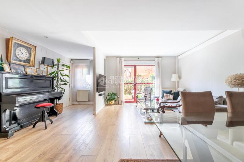 Foto 9bbbaa16-7b38-43ab-b627-7f23900bf57e. Casa pareada casa en venta en Casco Antiguo Torrelodones