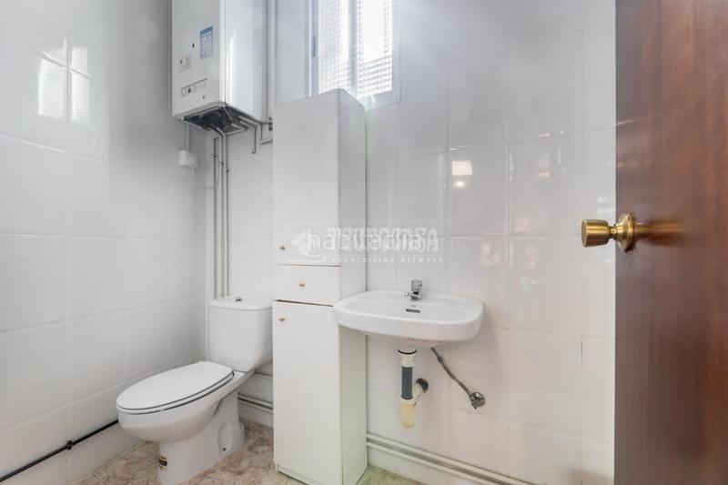 Foto 17539816-d878-4043-9d25-78912200b2c7. Local commercial avec chauffage dans Casco Antiguo Torrelodones