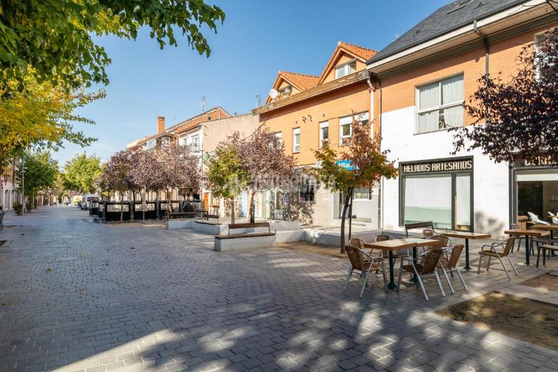 Foto 1b2d25b7-051b-42e5-8b97-94959cc35949. Local commercial avec chauffage dans Casco Antiguo Torrelodones