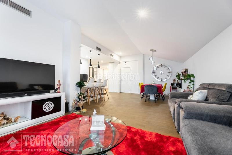 Foto 0497d956-6099-4009-9767-c17d620dd75d. Appartamento con riscaldamento parcheggio in Los Robles Torrelodones