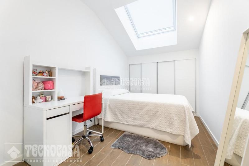 Foto 2ee7f4c1-b7d9-46a7-b4c8-bb5a245105ab. Appartamento con riscaldamento parcheggio in Los Robles Torrelodones