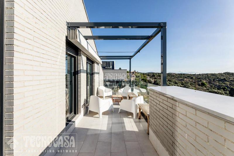 Foto 39df22f7-aaff-4e50-8350-50b00bfddcdc. Appartamento con riscaldamento parcheggio in Los Robles Torrelodones