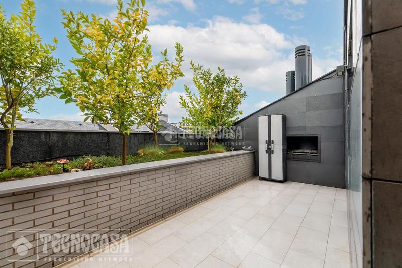 Foto b46ef038-a686-4f55-bf72-bc30c46ce31e. Appartamento con riscaldamento parcheggio in Los Robles Torrelodones