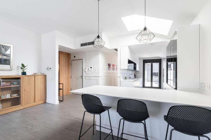 Foto 3e19169f-992f-46bb-869d-a7991e1fe62c. Pis amb calefacció aparcament a Los Robles Torrelodones