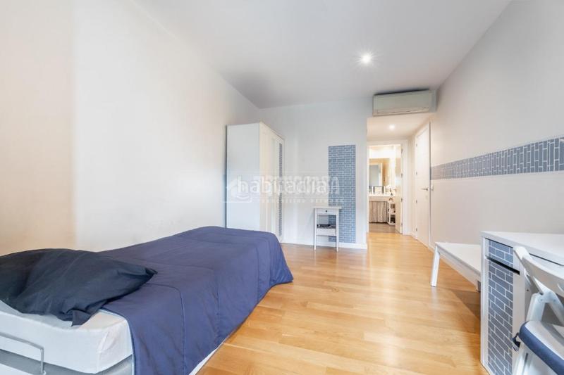 Foto 68e97114-d14f-4feb-a142-dece3565aa38. Casa aparellada amb calefacció aparcament piscina a Torrelodones