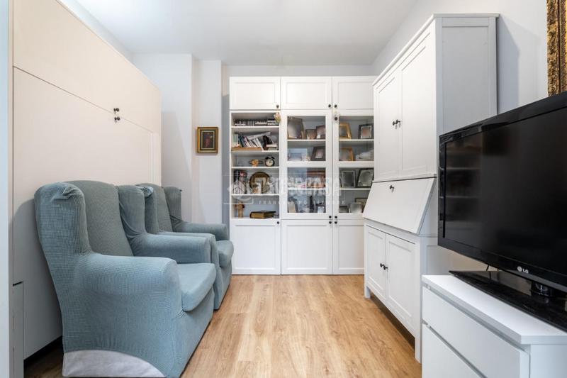 Foto e9551ecb-e3e9-487b-8cf0-010e12ebfcd2. Casa aparellada amb calefacció aparcament piscina a Torrelodones