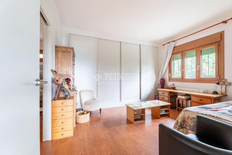 Foto 42a3aded-b5bb-43aa-8371-e0b452006b87. Casa amb calefacció aparcament piscina a Colonia Torrelodones