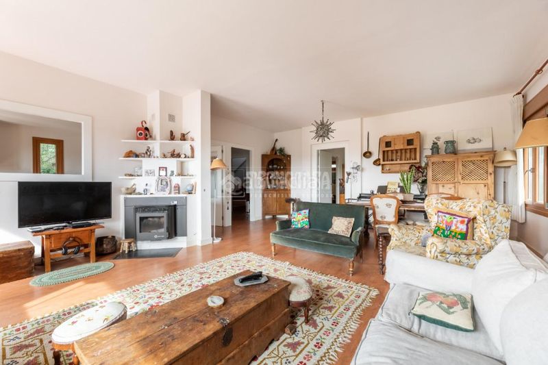 Foto ca46c2cc-6900-41ff-a0bb-415cf5f3b150. Casa amb calefacció aparcament piscina a Colonia Torrelodones