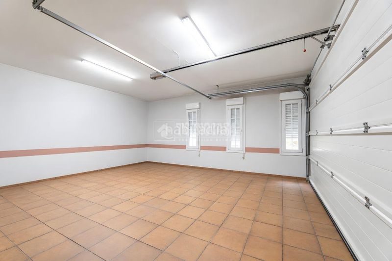 Foto dc30a211-3baa-4899-9655-2f0d7394fbd2. Casa amb calefacció piscina a Los Robles Torrelodones