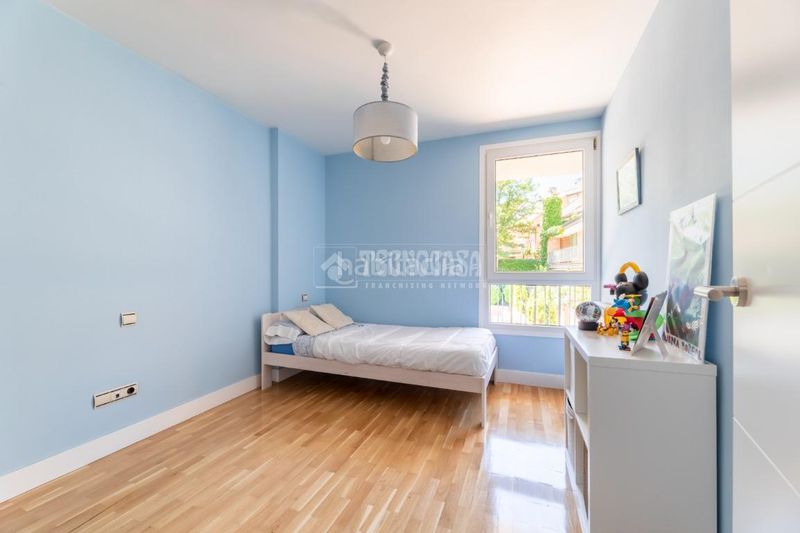 Foto 7378d282-40b5-4e23-9c94-97ce07554087. Flat with heating pool in Casco Antiguo Torrelodones