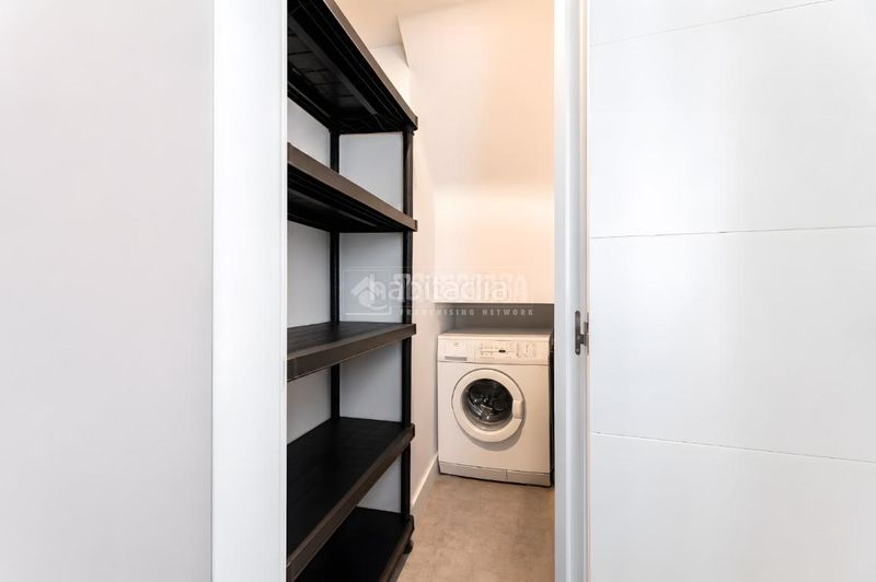 Foto f0b34fb2-a16b-497f-9e6e-398b3d4d7198. Flat with heating pool in Casco Antiguo Torrelodones