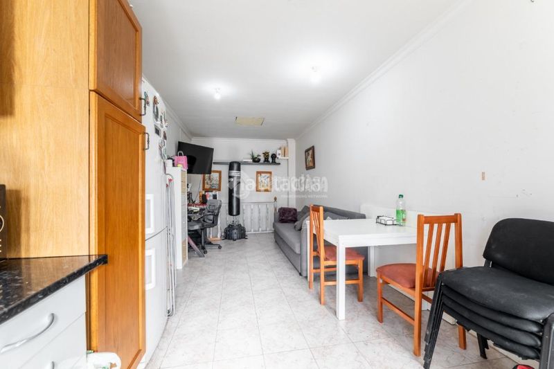 Foto ca4fb810-05a9-4426-8ccf-b18b15a3fa28. Local comercial amb calefacció a Colonia Torrelodones