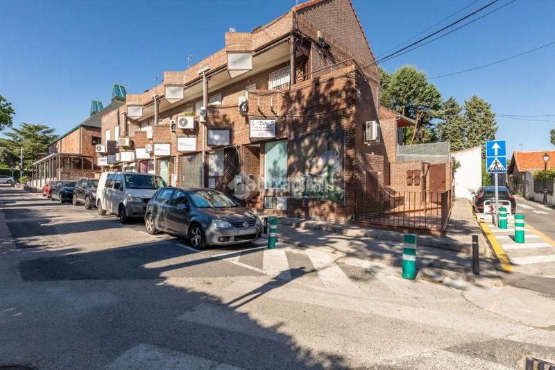 Foto ee50dbdf-0ccb-41d0-847f-c3c5d5458577. Local comercial amb calefacció a Colonia Torrelodones