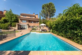 Casa a Las Marías. Casa en venta en torrelodones