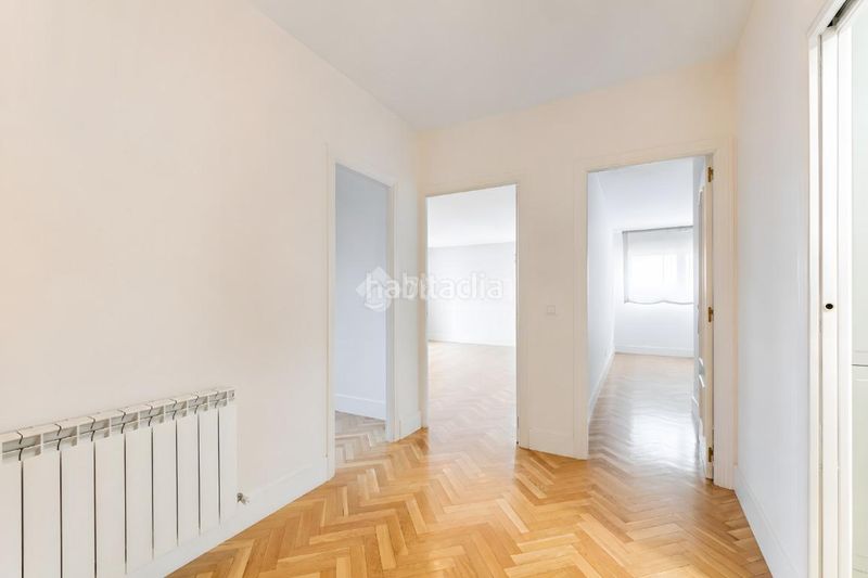 Foto b969ad22-166f-457a-89ad-8c62acfdf64b. Piso  en venta en Casco Antiguo Torrelodones