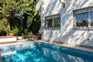 Doppelhaus in Colonia. Casa en venta en torrelodones