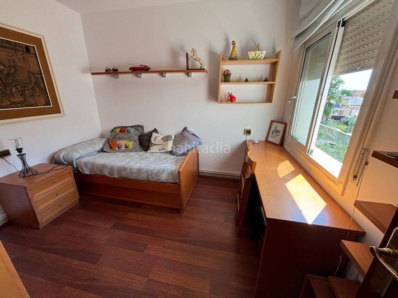 Foto 0b3f803d-a6f5-440c-9b50-4340090d72a4. Casa amb calefacció aparcament piscina a Santa Maria-l´Eixample-Sud Sumella Cubelles