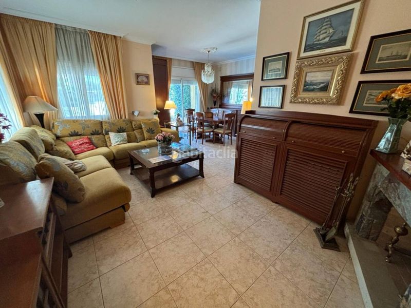 Foto 24f4d301-2411-4e07-9d88-c33b5cd7bfde. Casa amb calefacció aparcament piscina a Santa Maria-l´Eixample-Sud Sumella Cubelles