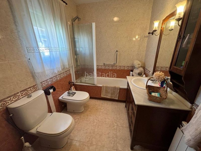 Foto 30f503b9-8e0d-4786-9d5f-af456ffae1f7. Casa amb calefacció aparcament piscina a Santa Maria-l´Eixample-Sud Sumella Cubelles