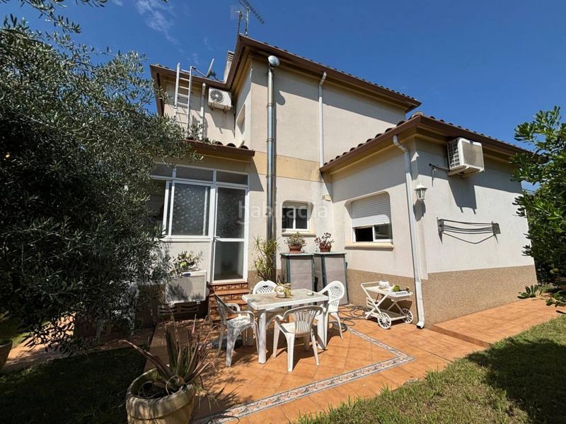 Foto 465f7ec1-8fd2-4fb7-a748-5bfb6d94eeef. Casa amb calefacció aparcament piscina a Santa Maria-l´Eixample-Sud Sumella Cubelles