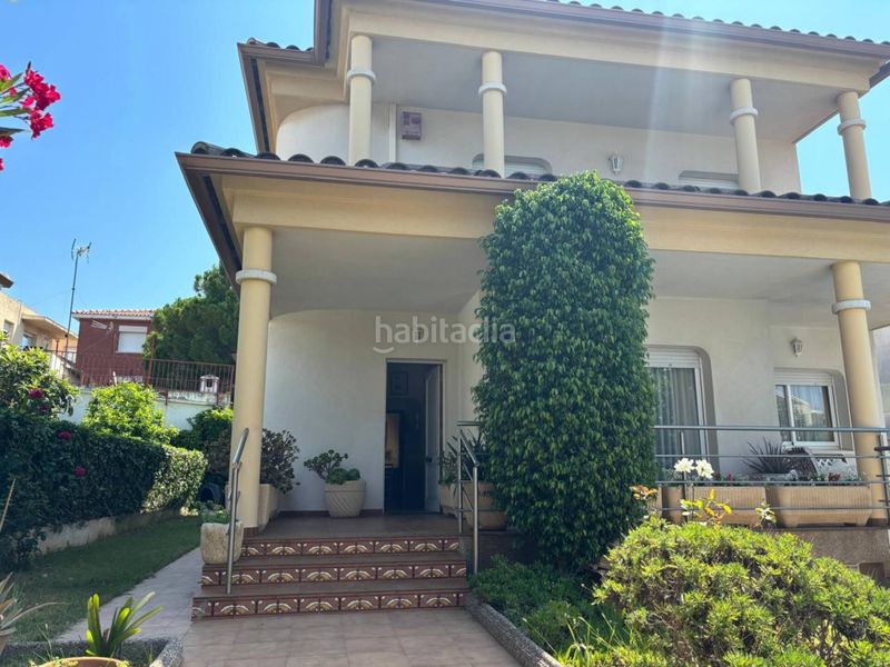 Foto aa759104-6935-4db1-9bec-2eed3ee3b64b. Casa amb calefacció aparcament piscina a Santa Maria-l´Eixample-Sud Sumella Cubelles