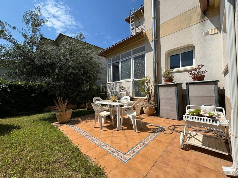 Foto ba77ecfe-a1f8-412d-ad7c-f67e78b3e21c. Casa amb calefacció aparcament piscina a Santa Maria-l´Eixample-Sud Sumella Cubelles