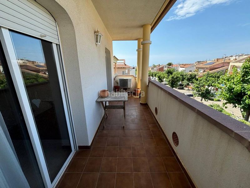 Foto d8f6a666-0bc1-4f4b-9afe-4e0c900d8249. Casa amb calefacció aparcament piscina a Santa Maria-l´Eixample-Sud Sumella Cubelles