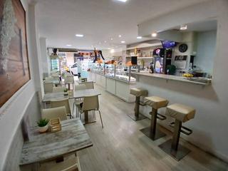 Traspàs Local Comercial  Francesc macià. Bargranjacafetería en traspaso en el centro de vilanova i la gel