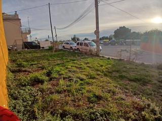 Terreny residencial  Torre vallés. Parcela esquinera para casa adosada en la collada