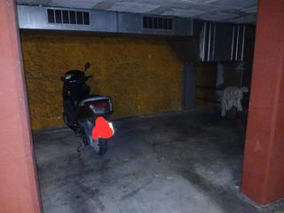 Aparcament cotxe  Josep llanza. Parking en venta en vilanova i la geltrú, en el centro!