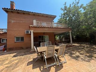 Casa  Corral d´en cona. Oportunidad casa unifamiliar aislada en zona santa maria, en gra