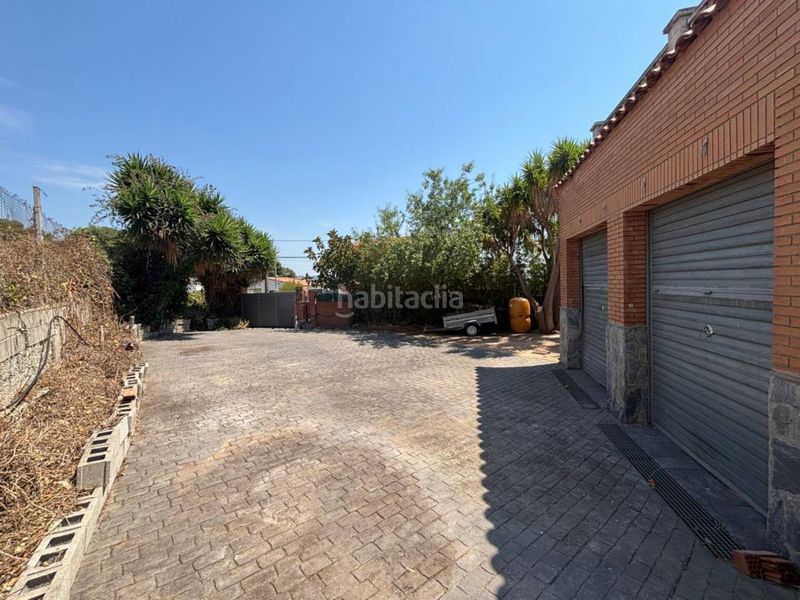Foto acb8c8e1-2651-4e30-b645-84d33fef7110. Casa amb aparcament a Mas Trader-Corral d´En Tort-Corral d´En Cona Cubelles