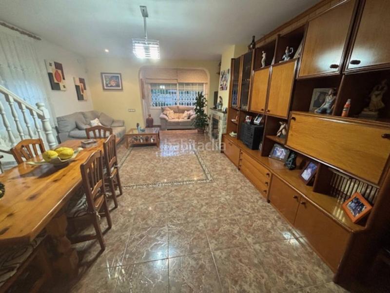 Foto 2dccc0d5-2545-4a25-a2b9-9e1814b9c672. Casa amb calefacció aparcament a Cunit residencial Cunit