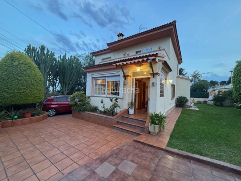 Foto c5ff24c9-949f-41bd-a5ae-454b14c159fb. Casa amb calefacció aparcament a Cunit residencial Cunit