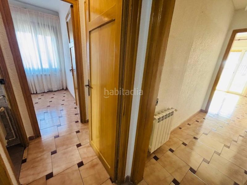 Foto 0d3eeea7-945c-49d3-9fbc-5b7ab8d4cd7d. Piso  a pocos metros de la rambla principal! en Vilanova i la Geltrú