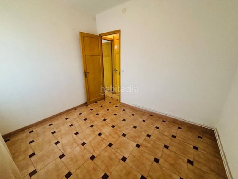 Foto 5587801f-502f-48f9-9385-f754e8d1b8e0. Piso  a pocos metros de la rambla principal! en Vilanova i la Geltrú