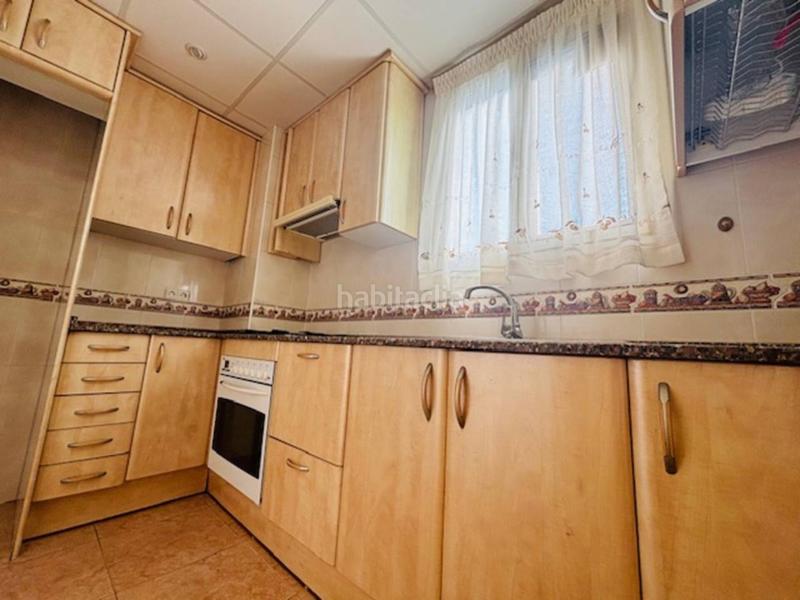 Foto eb77d5e8-54c2-45ba-a8a3-03901c7b832c. Piso  a pocos metros de la rambla principal! en Vilanova i la Geltrú