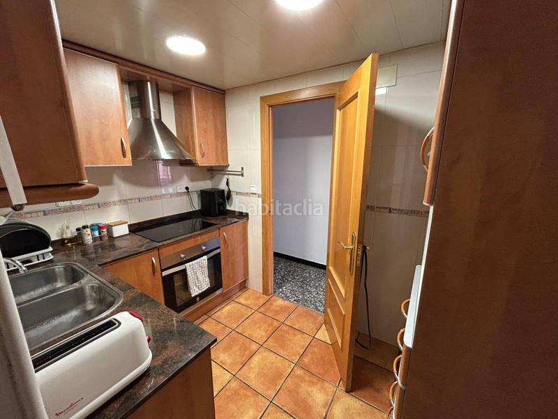 Foto 0858f8ab-e818-4081-b4e1-a82d786e6370. Piso  de 4 habitaciones, reformado y céntrico. en Vilanova i la Geltrú