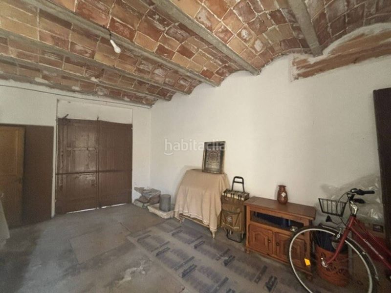 Foto c6dcc613-a06b-49e8-b074-a05743857aae. Casa amb aparcament a el castell de Cubelles Cubelles