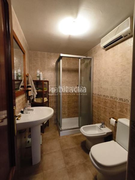 Foto 8b277b1d-51bc-4c90-8066-30b37d44fae1. Flat with parking in Centro ciudad Fuengirola
