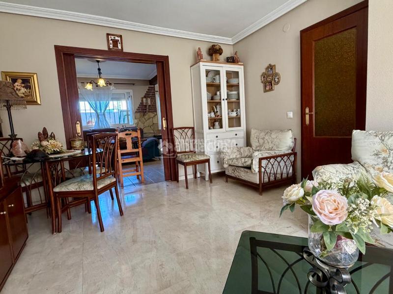 Foto 43212a2b-2d83-4746-b1ea-75a7d9047363. Doppelhaus mit parking in Centro Mijas